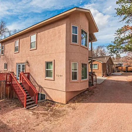Huge Cozy Home With Many Bedrooms In Ivywild